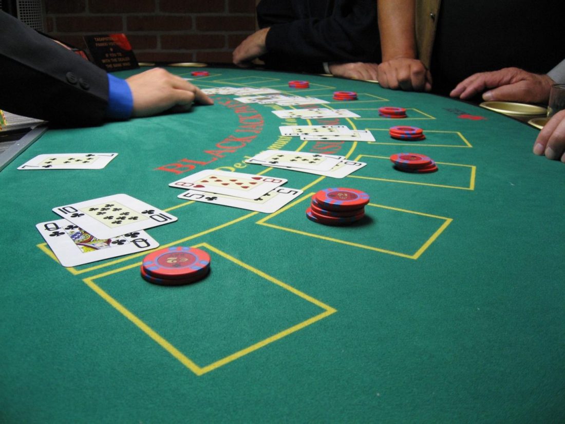betting blackjack online